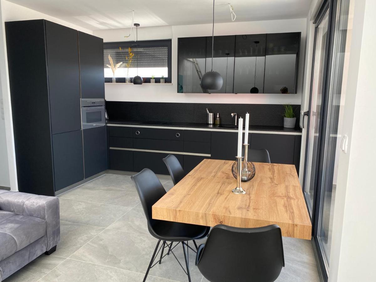 Penthouse Maus Lägenhet Trogir Exteriör bild